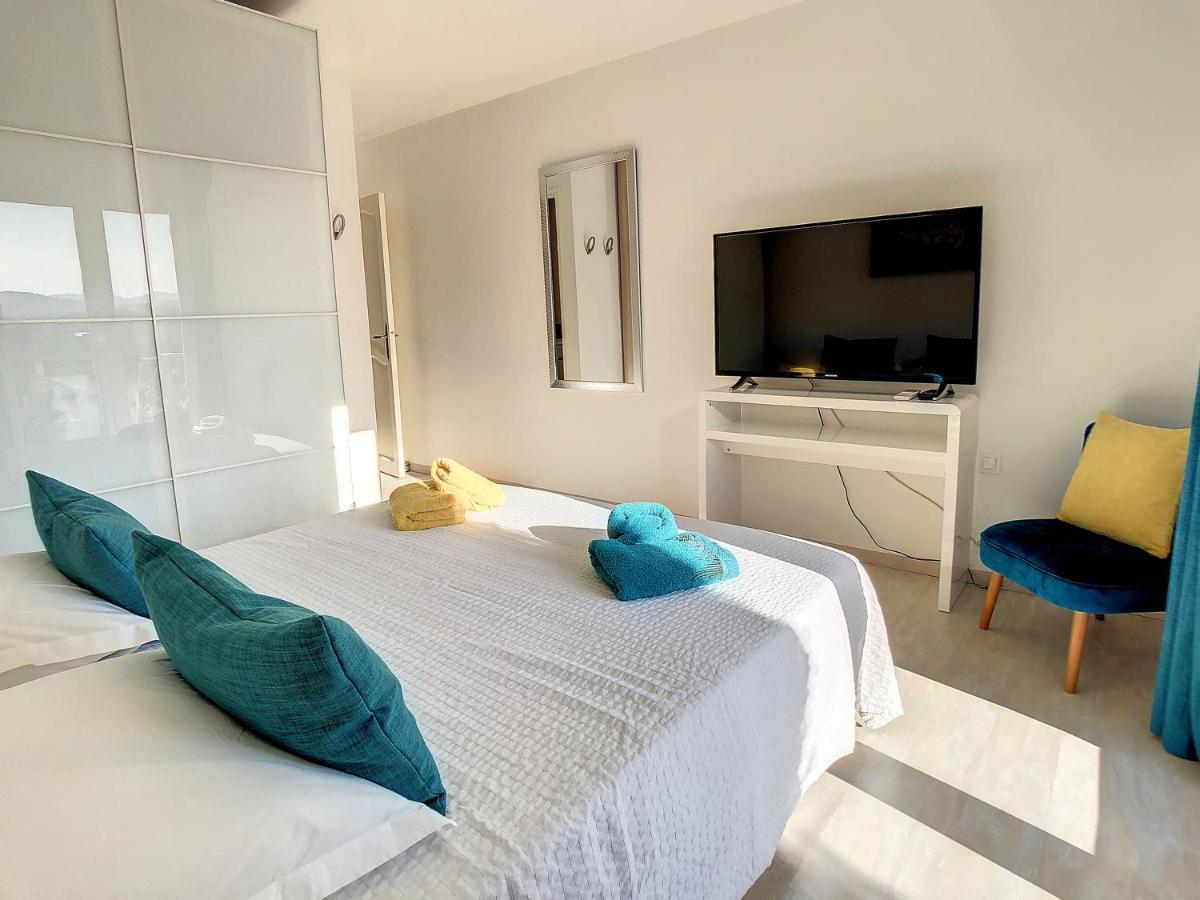3 Bedrooms Villa Near Cannes - Pool & Jacuzzi - Sea View Mandelieu Extérieur photo
