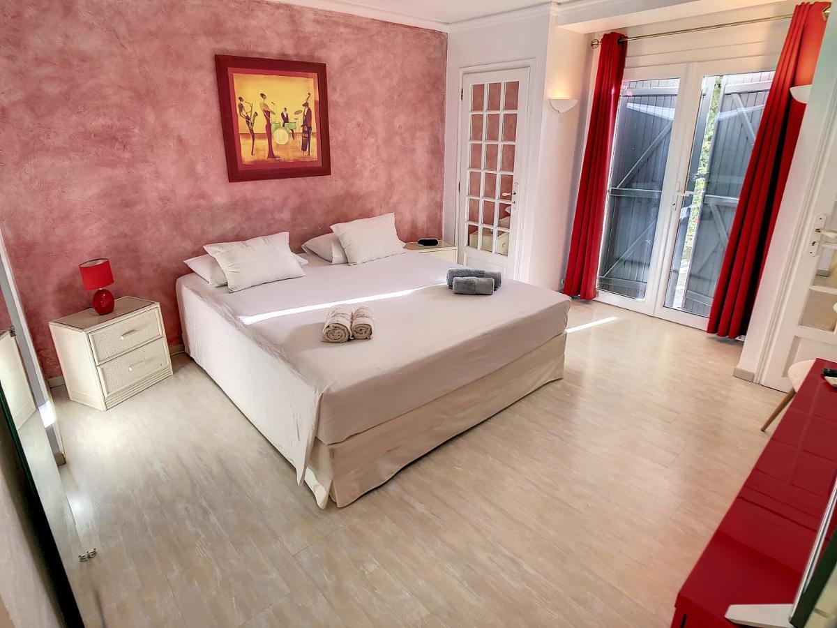 3 Bedrooms Villa Near Cannes - Pool & Jacuzzi - Sea View Mandelieu Extérieur photo