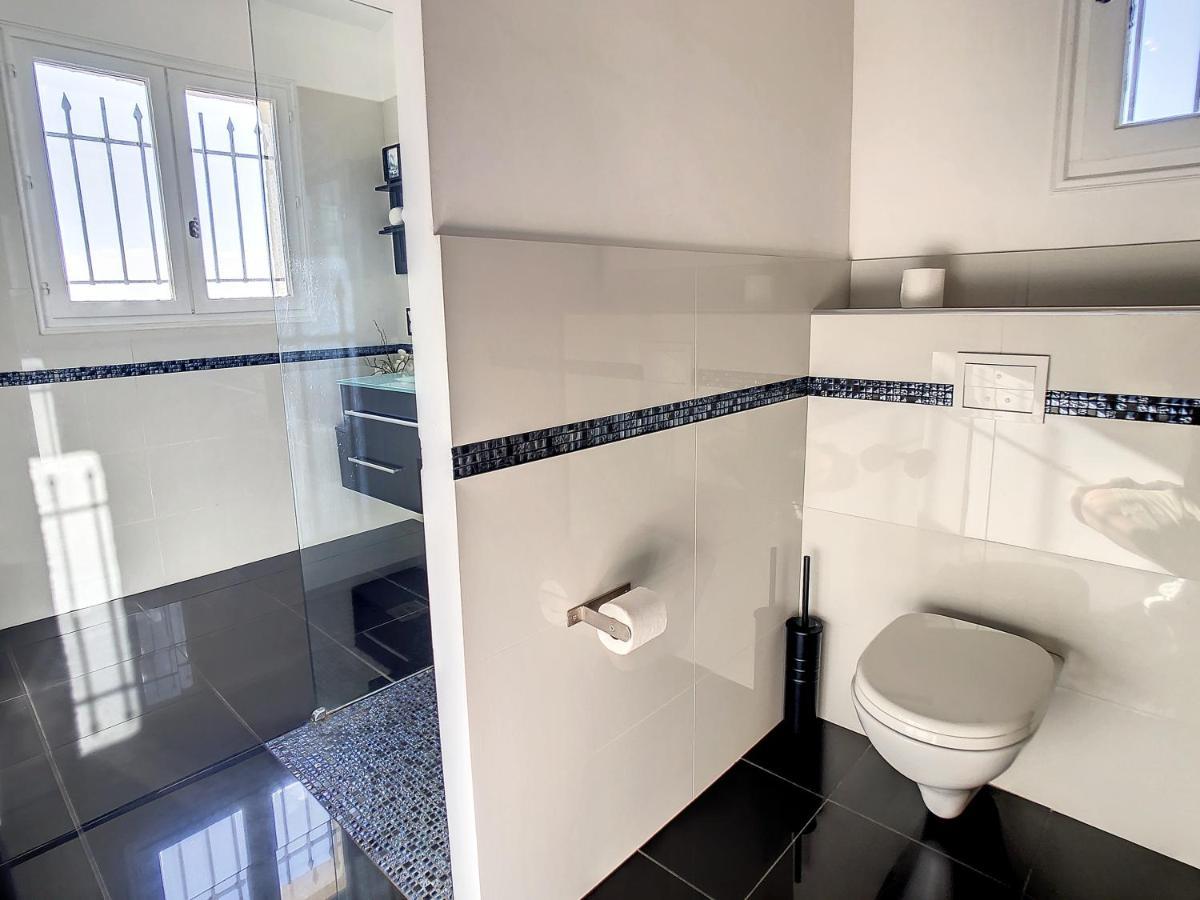3 Bedrooms Villa Near Cannes - Pool & Jacuzzi - Sea View Mandelieu Extérieur photo