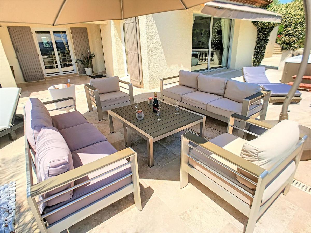 3 Bedrooms Villa Near Cannes - Pool & Jacuzzi - Sea View Mandelieu Extérieur photo